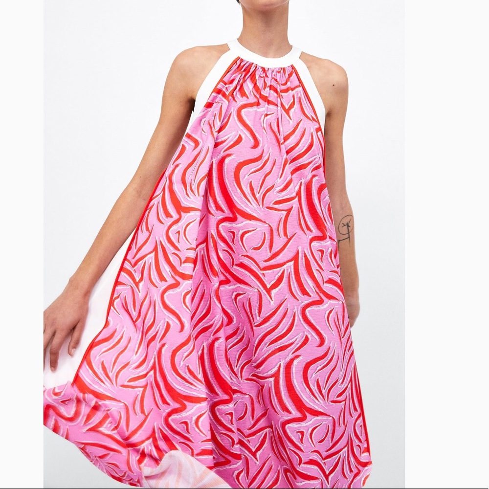NWOT Beautiful Zara Printed Halter Neck Dress